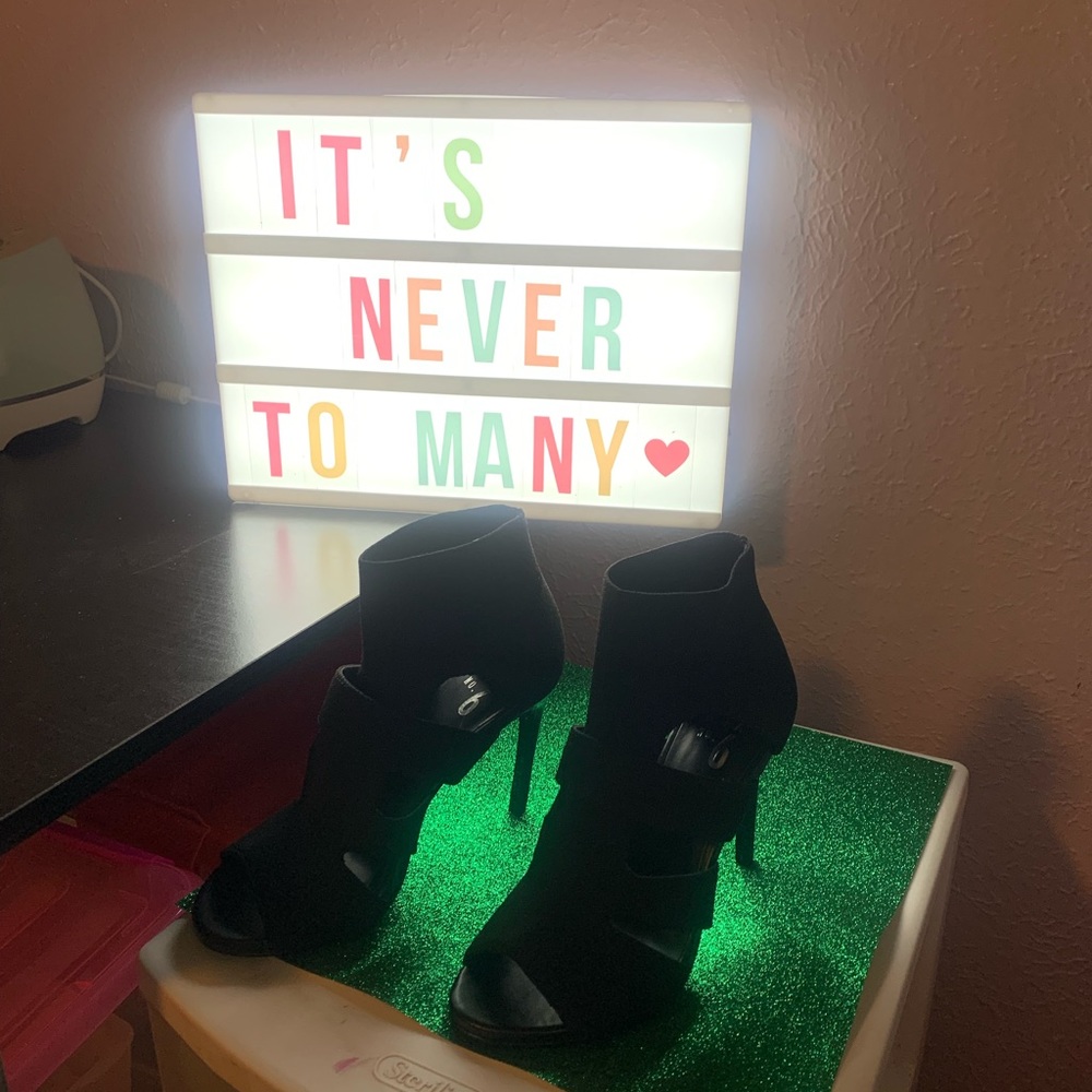 Mix No. 6 Heels